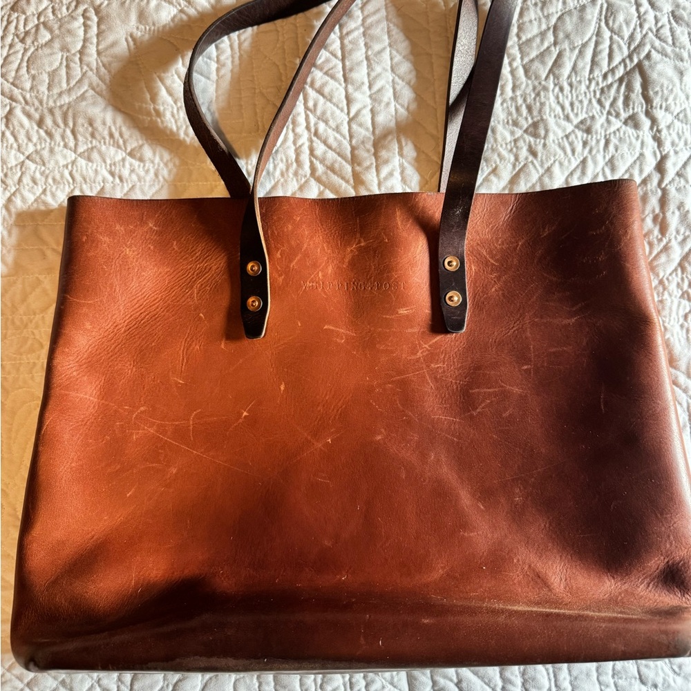 Gorgeous leather cognac tote bag